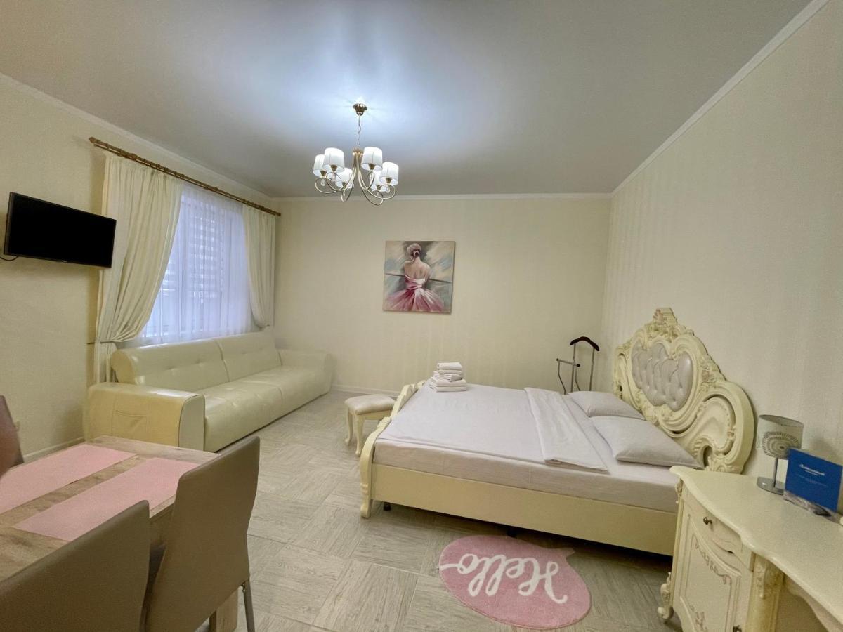 Lebediny Guest House Brest Exterior foto