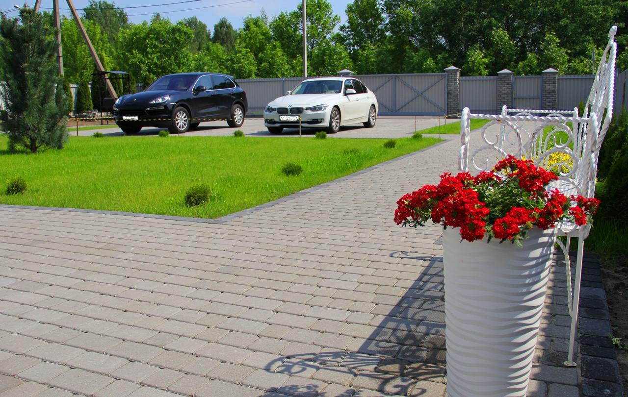 Lebediny Guest House Brest Exterior foto